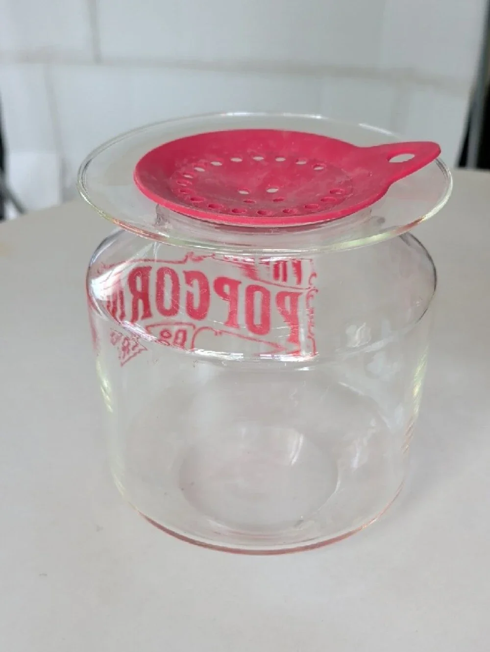Williams Sonoma Fresh Popcorn Popper Clear Glass Jar with Red Graphic